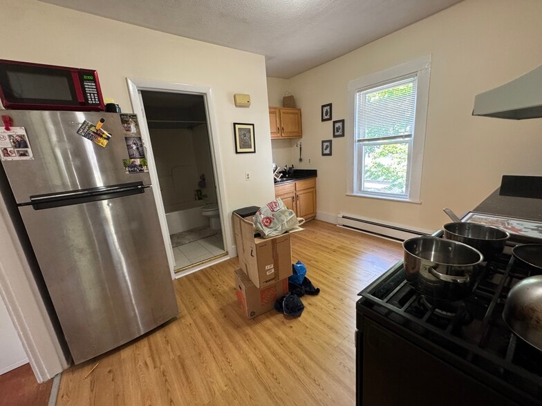 Kitchen - 23 Walnut St