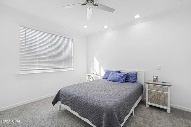 Building Photo - 8746 Sand dollar Dr