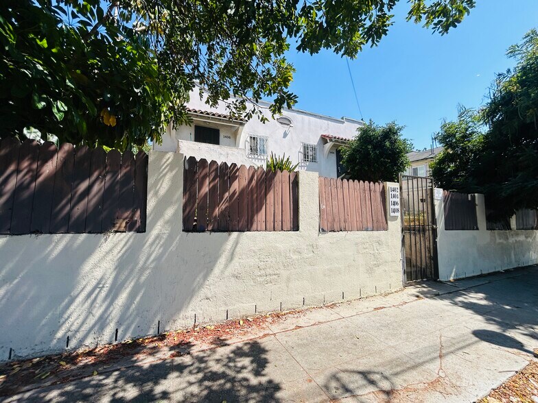 Building Photo - 1404 Echo Park Ave