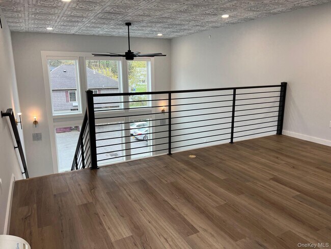 Building Photo - 42 N Main St