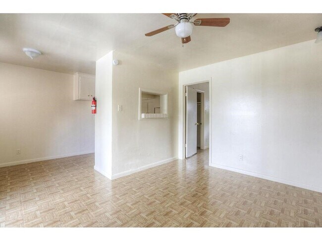 Building Photo - 1755 Colquitt St St