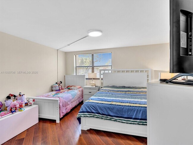 Building Photo - 10241 NW 9th St Cir