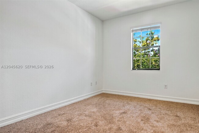 Building Photo - 142 SW 127th Terrace