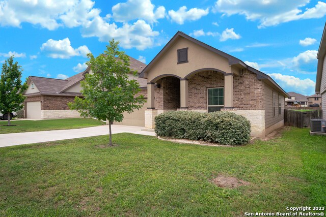 Building Photo - 2934 Daisy Meadow