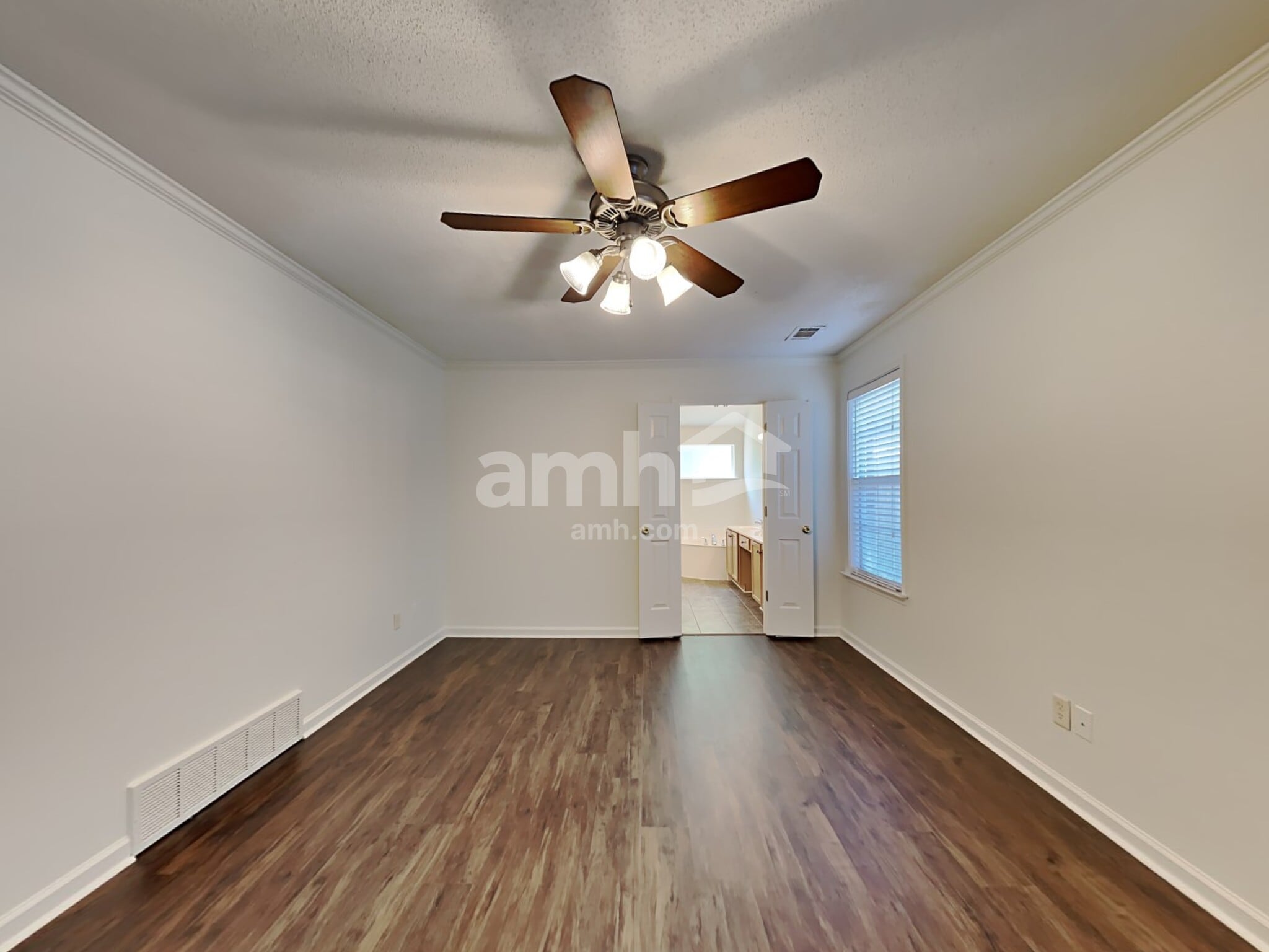 Building Photo - 6889 Show Boat Ln
