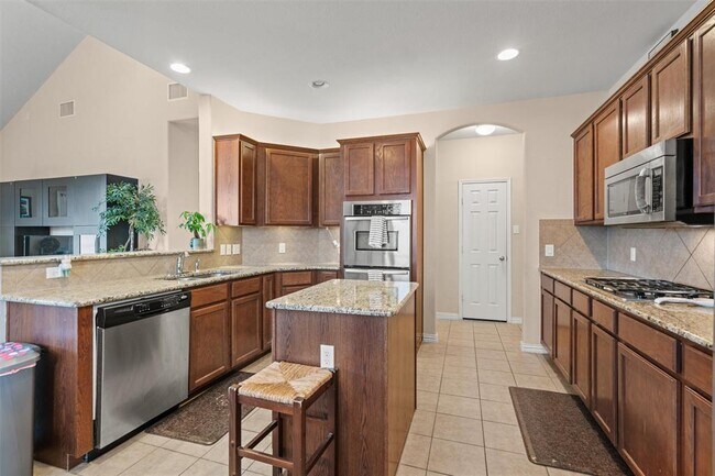 Building Photo - 4007 Bluestone Ln