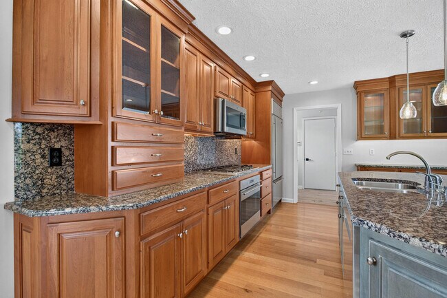 Building Photo - 4817 Torrey Pines Ct