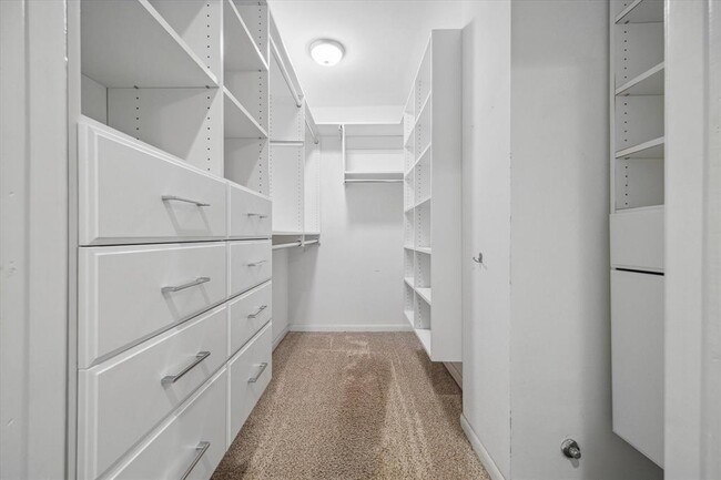 Building Photo - 5317 Nina Lee Ln