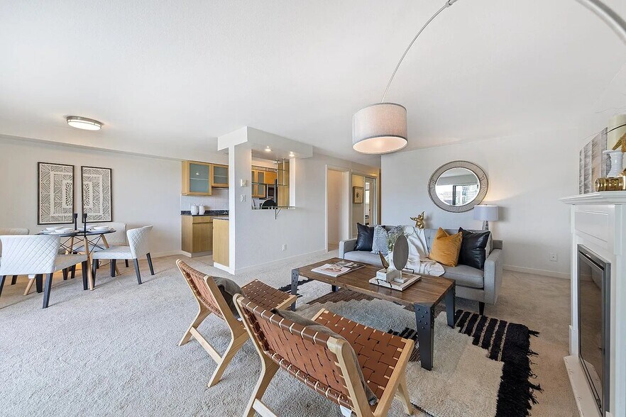 Building Photo - 701 122nd Ave NE