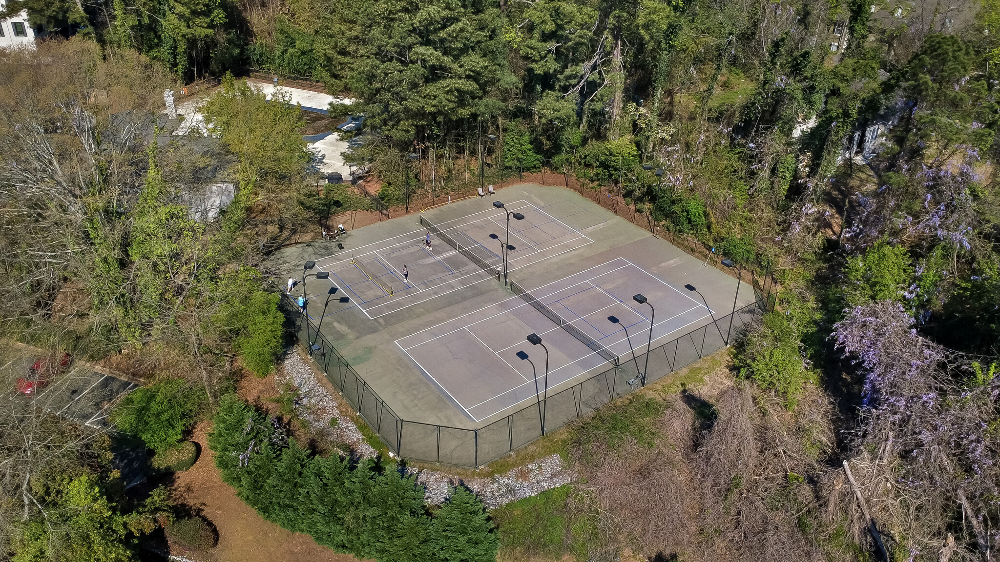 Building Photo - 3104 Pine Heights Dr NE