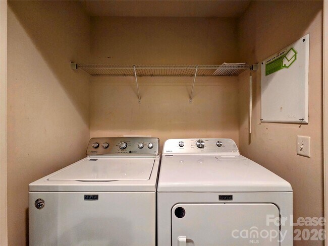 Building Photo - 1114 Drayton Ct