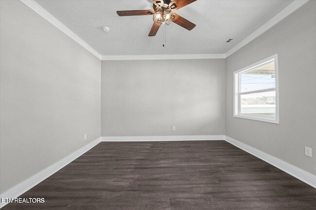 Building Photo - 216 Dameron Ave