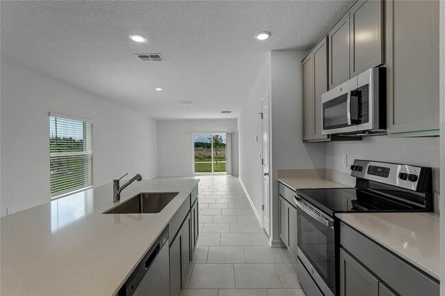 Building Photo - 541 Bell Prairie Cir