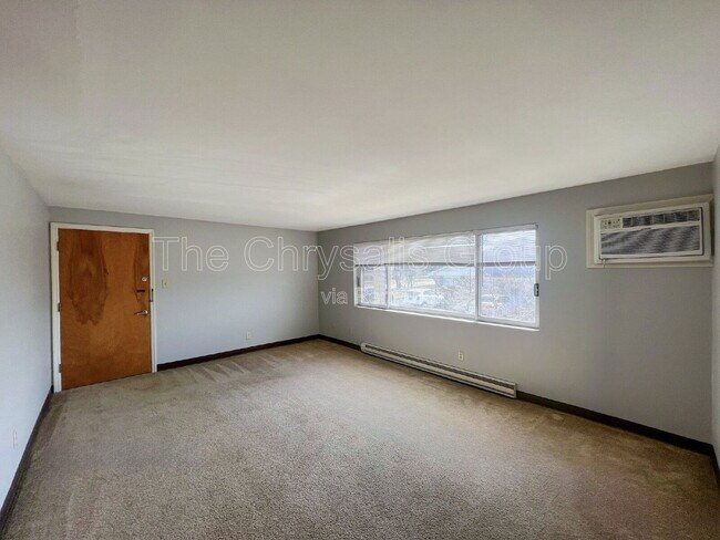 Building Photo - 1443 Catherine St