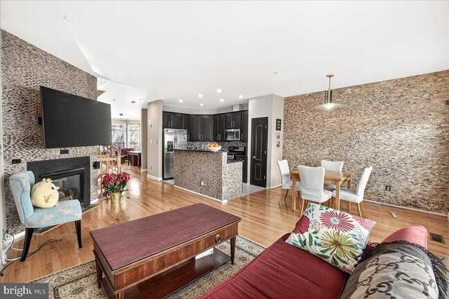 Building Photo - 10229 Rutland Round Rd