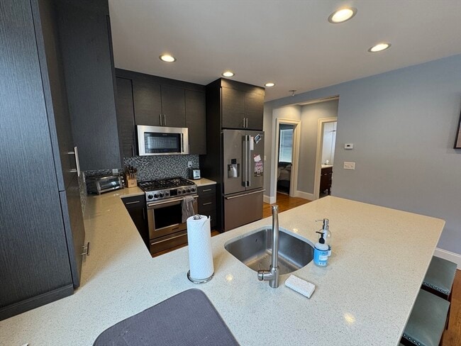 Building Photo - 10-12-12 Chestnut St