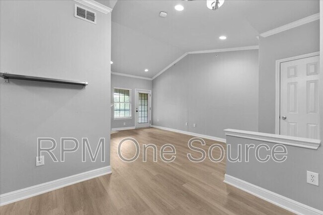 Building Photo - 2601 Preston Rd