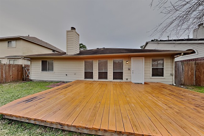 Building Photo - 3023 Glencullen Ln