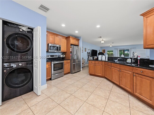 Building Photo - 2908 Hidden Harbour Ct