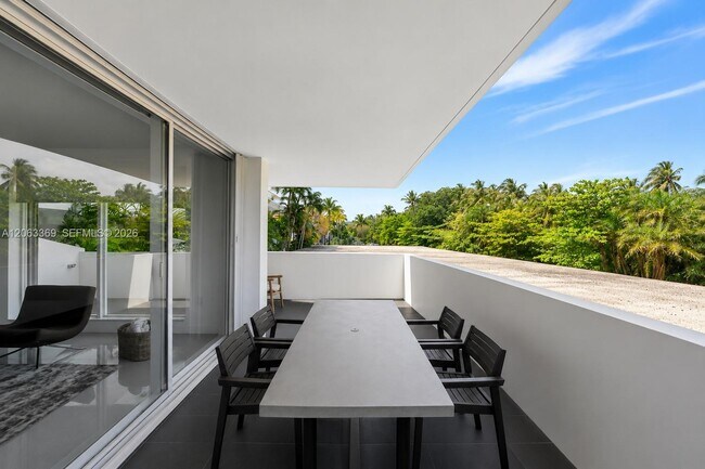 Building Photo - 155 Ocean Ln Dr