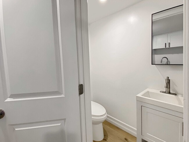 Building Photo - 3009 Vancouver Ave