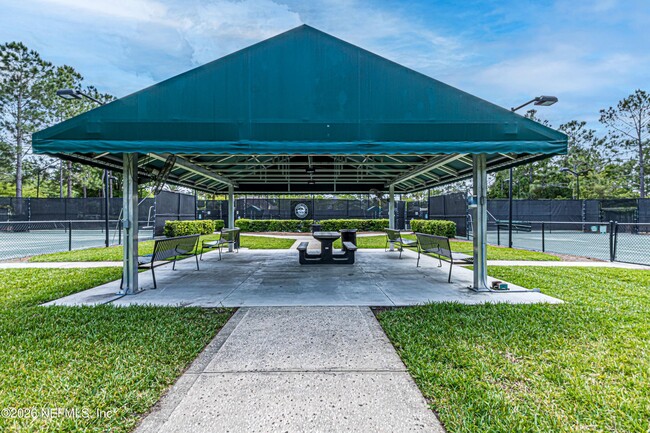 Building Photo - 1380 Fairway Village Dr