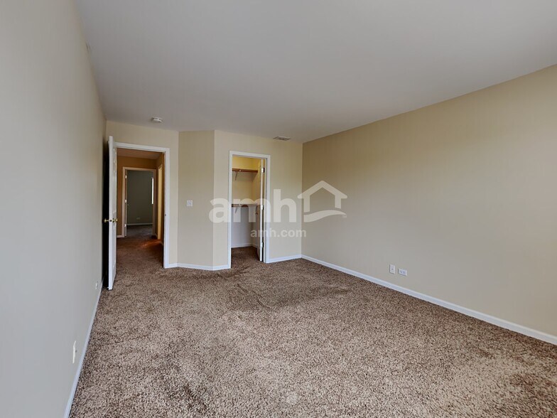 Building Photo - 1441 Meadowsedge Ln