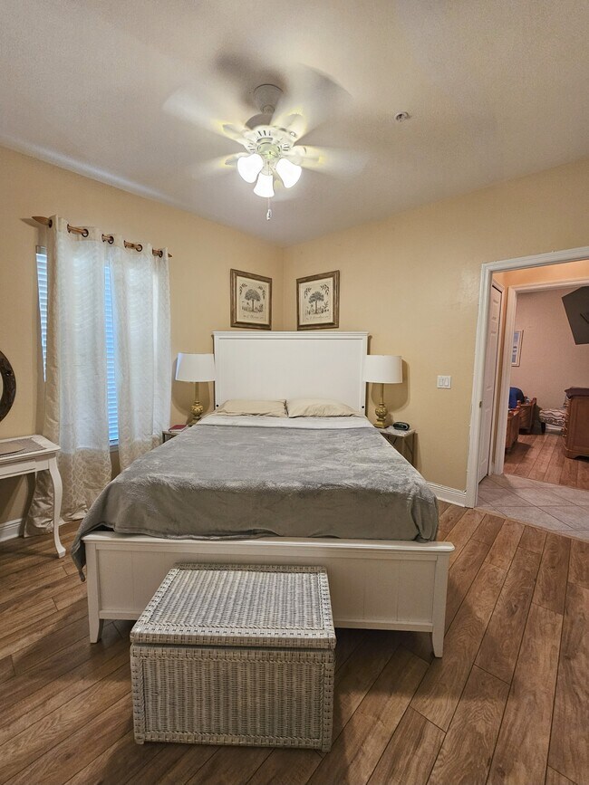 Building Photo - 1335 Sweetwater Cove