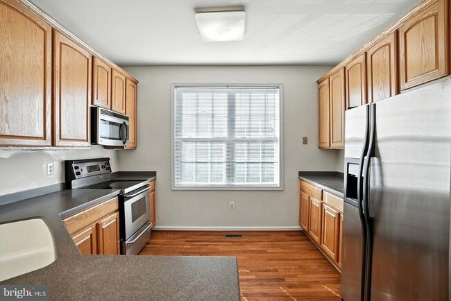 Building Photo - 12180 Abington Hall Pl