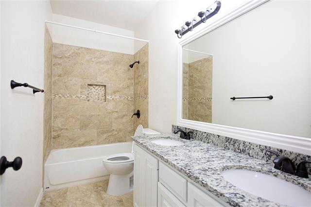 Building Photo - 1029 Janus Dr