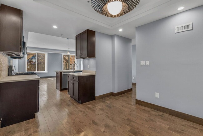 Building Photo - 1512 Frankford Ave