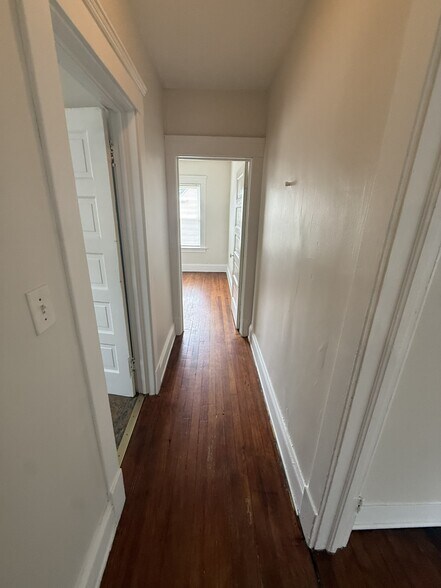 Building Photo - 3333 W 23rd Pl