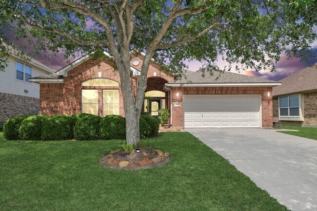 Building Photo - 945 Autumn Brook St