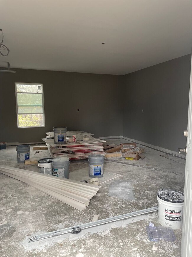 Building Photo - 312 Sumpter Ave