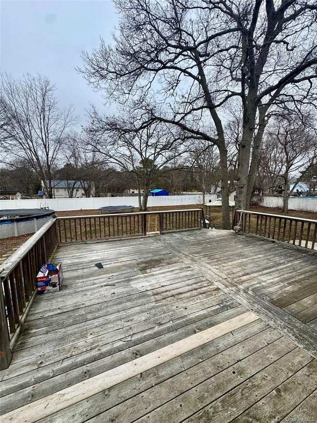 Building Photo - 15 New York Ave