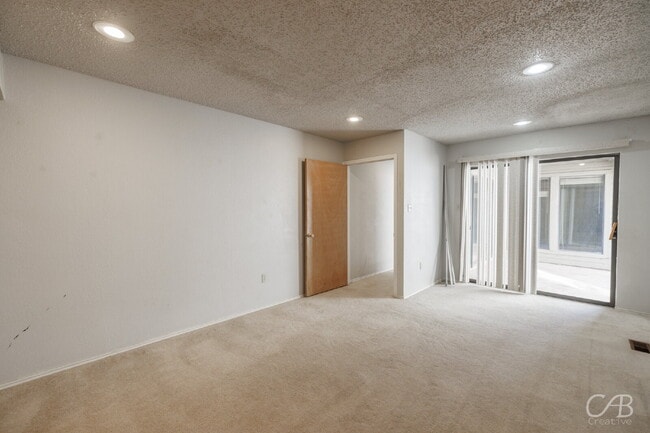 Building Photo - For Lease