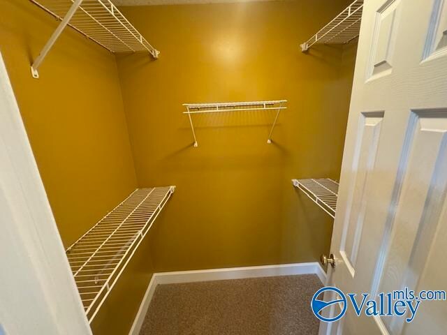 Building Photo - 302 Earnhardt Dr