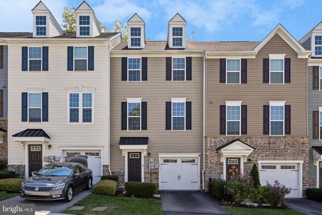 Building Photo - 142 Mulberry Dr