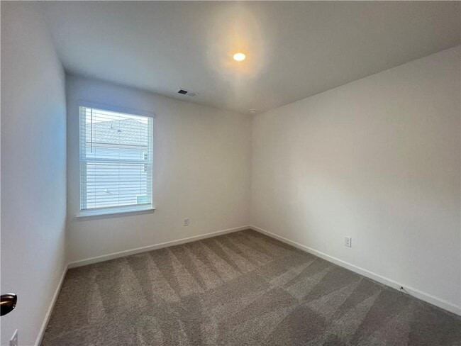 Building Photo - 273 Blue Dragon Dr