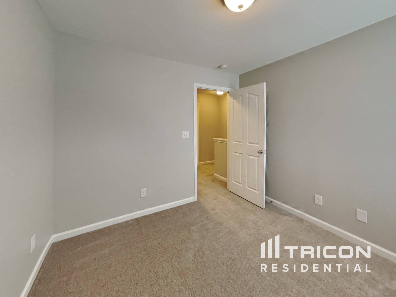 Building Photo - 2712 Arthurs Ct