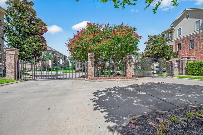 Primary Photo - 7926 Stoneyway Dr