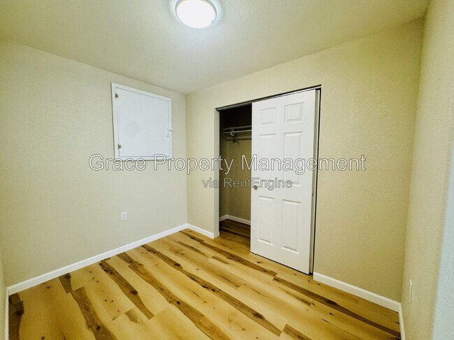 Building Photo - 14337 Austin Ct