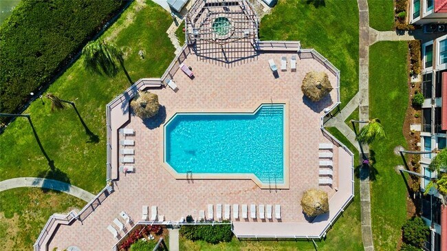 Building Photo - 6268 Palma Del Mar Blvd S