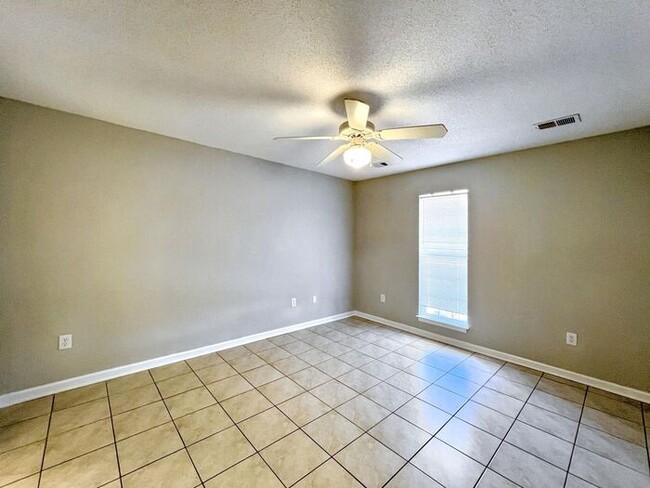 Building Photo - 1821 Central Trails Dr