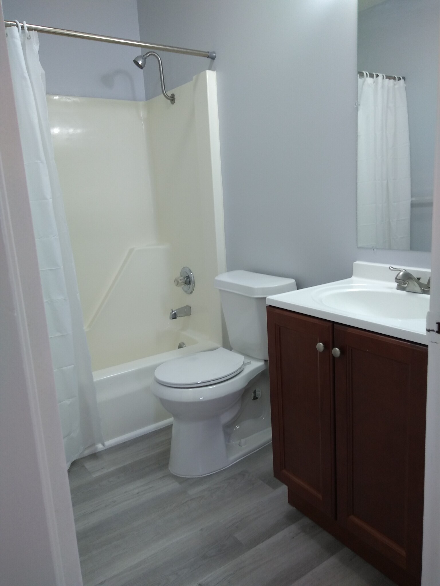 Building Photo - 3307 henry st