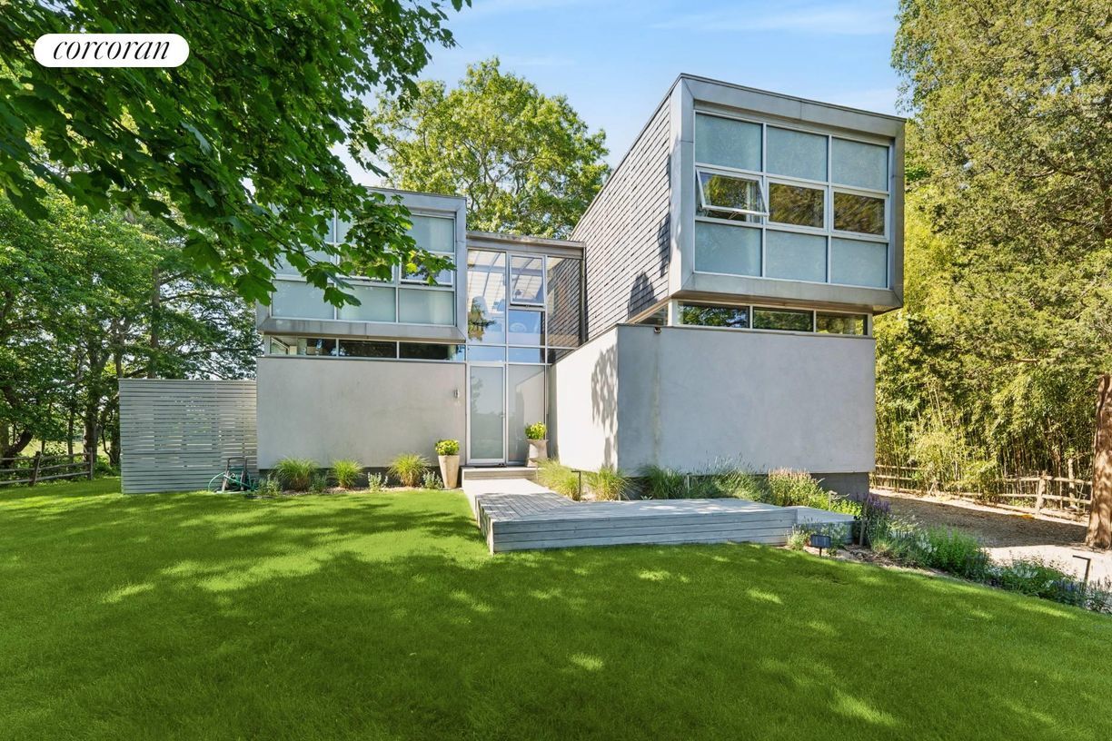 Building Photo - 65 Fresh Pond Rd