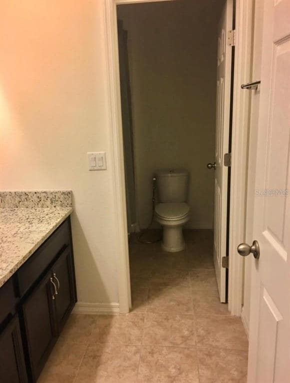 Building Photo - 9377 Meadow Hunt Way