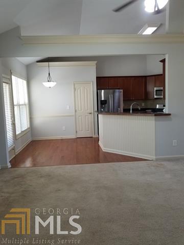 Building Photo - 175 Spinner Dr