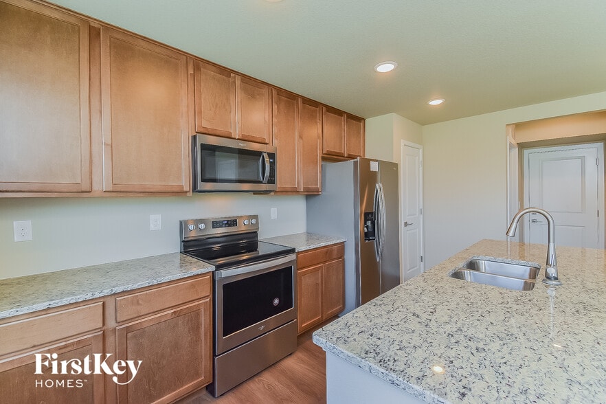 Building Photo - 6931 Akela Ln
