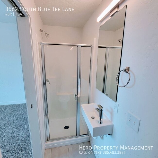 Building Photo - 3562 Blue Tee Ln